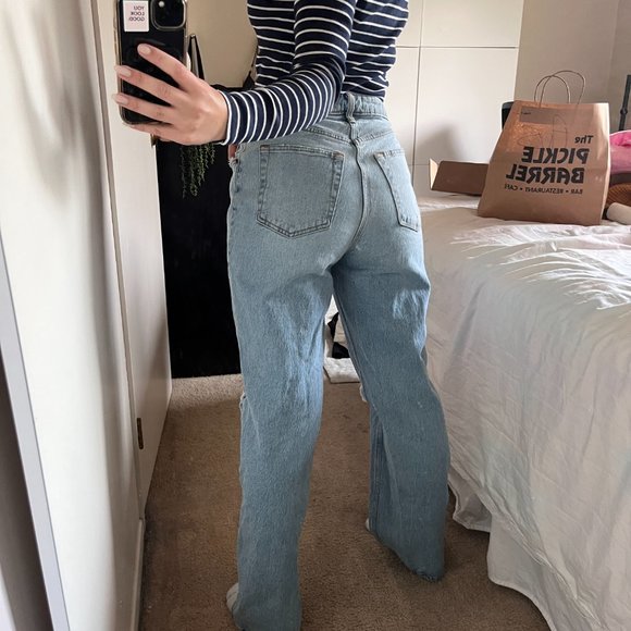 Abercrombie 90s High Rise Relaxed Jeans - Picture 6 of 7